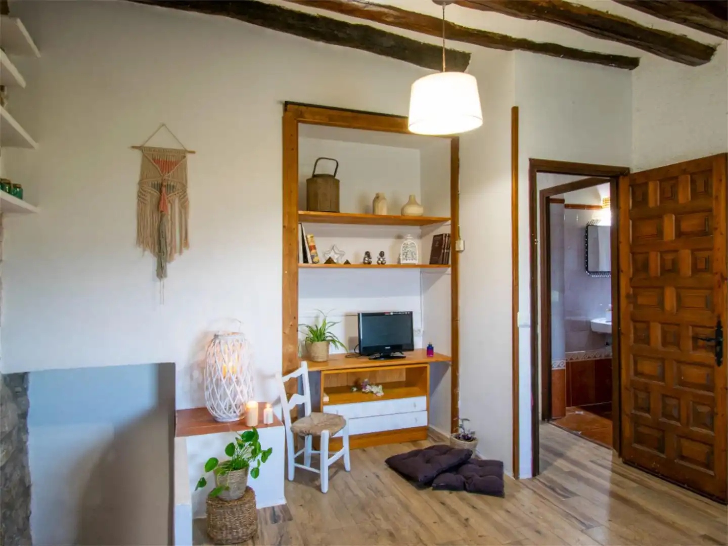 Casa adosada en venta en Carrer Major, 26, Forès Sala de estar de Casa adosada en venta en Forès con Calefacción, Amueblado y Balcón
