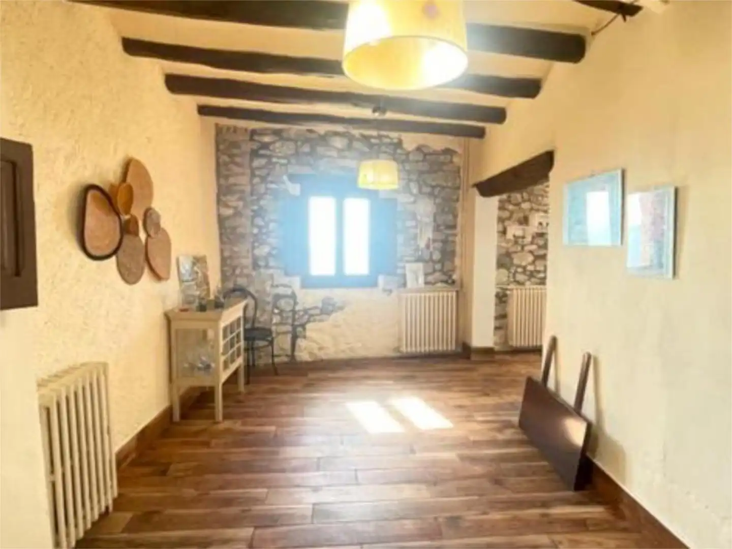 Casa adosada en venta en Carrer Major, 26, Forès Casa adosada en venta en Forès con Calefacción, Amueblado y Balcón