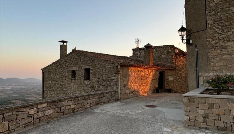 Casa adosada en venta en Carrer Major, 26, Forès, Tarragona - imagen 1 Foto 1 de Casa adosada en venta en Carrer Major, 26, Forès, Tarragona