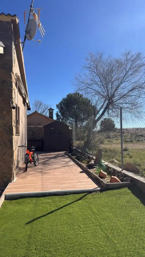 Houses for sale in Calle la Jara, 19, Villavieja del Lozoya Exterior view of Houses for sale in Villavieja del Lozoya with Air Conditioner, Heating and Private garden