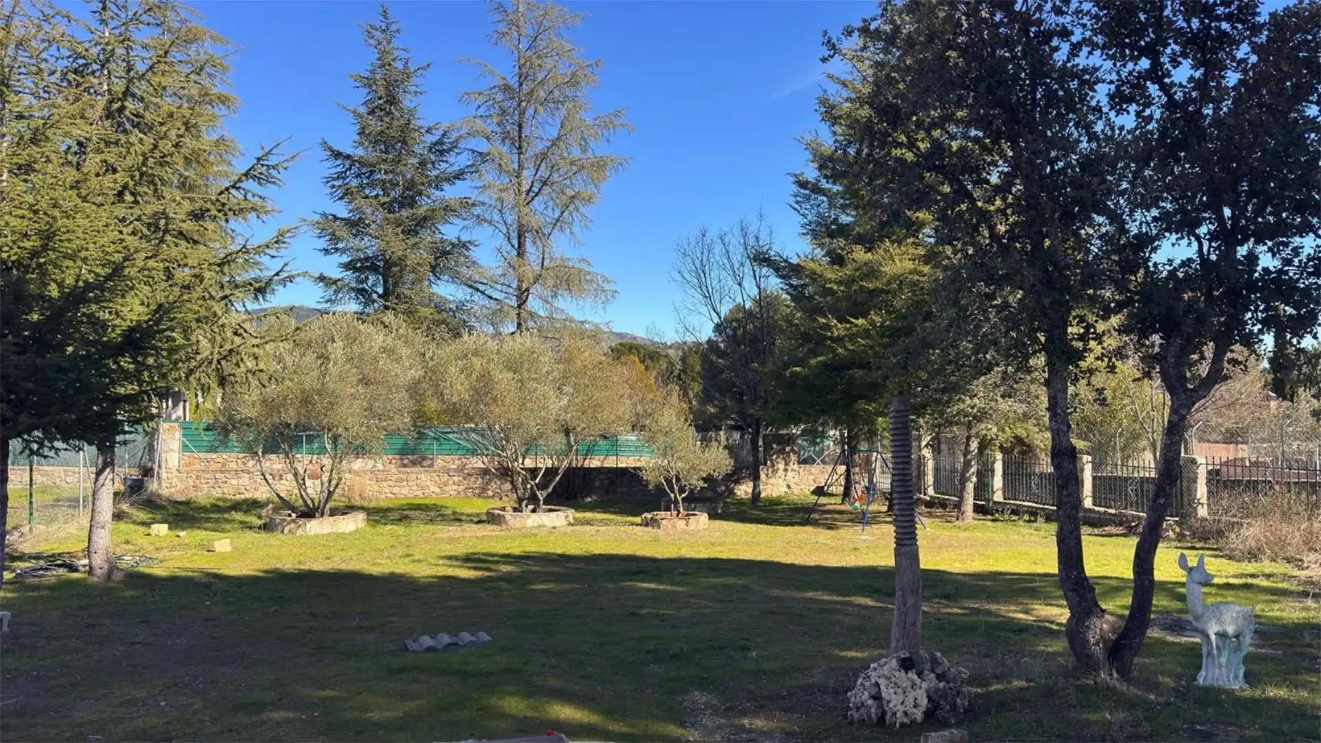 Houses for sale in Calle la Jara, 19, Villavieja del Lozoya Garden of Houses for sale in Villavieja del Lozoya with Air Conditioner, Heating and Private garden