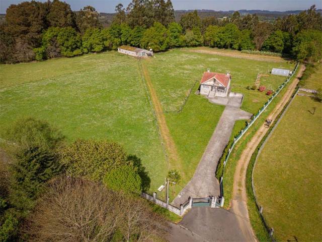 Casa-chalet en Venta en Lugar San Cibrao, 15 en Melide