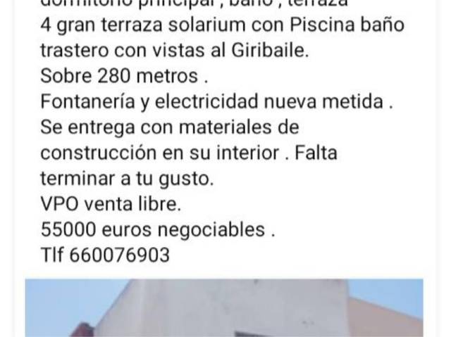 Casa adosada en Venta en Calle Hoyo de Valdecanales, 12 en Rus