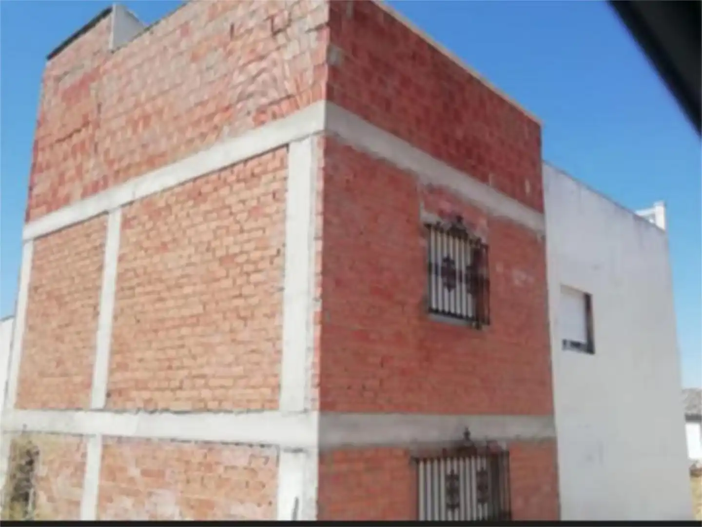 Casa adosada en venta en Calle Hoyo de Valdecanales, 12, Rus