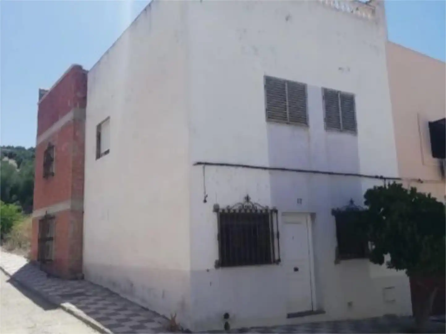 Vista exterior de Casa adosada en venta en Rus con Terraza, Trastero y Piscina