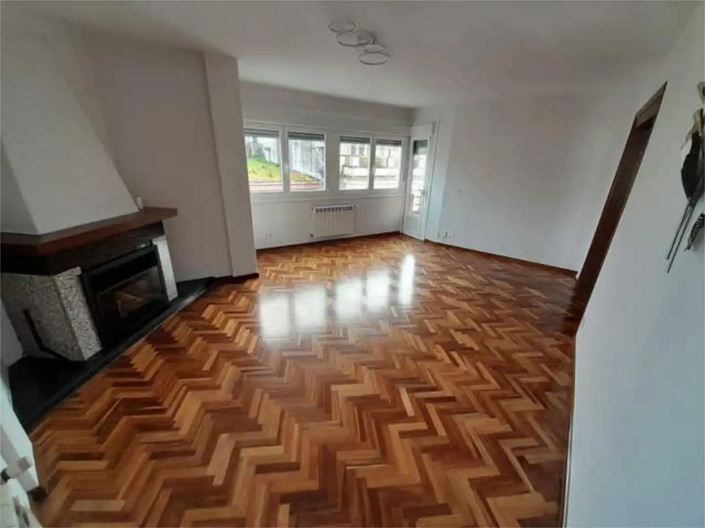 Sala de estar de Piso en venta en Vilagarcía de Arousa con Calefacción y Terraza