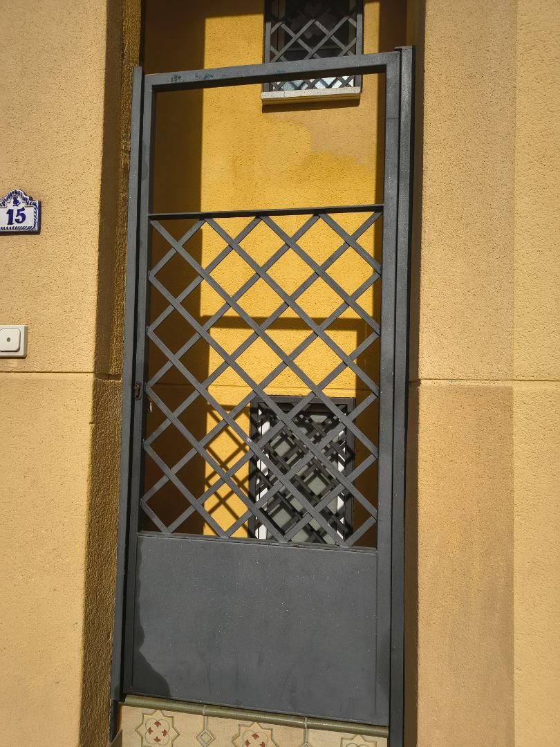 Außenansicht von Einfamilien-Reihenhaus zur untervermieten in Armilla mit Terrasse, Möbliert und Waschmaschine