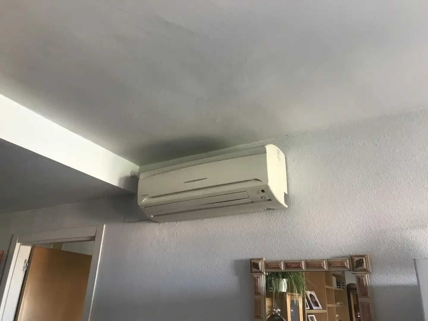 Bedroom of Flat for sale in  Madrid Capital  with Air Conditioner