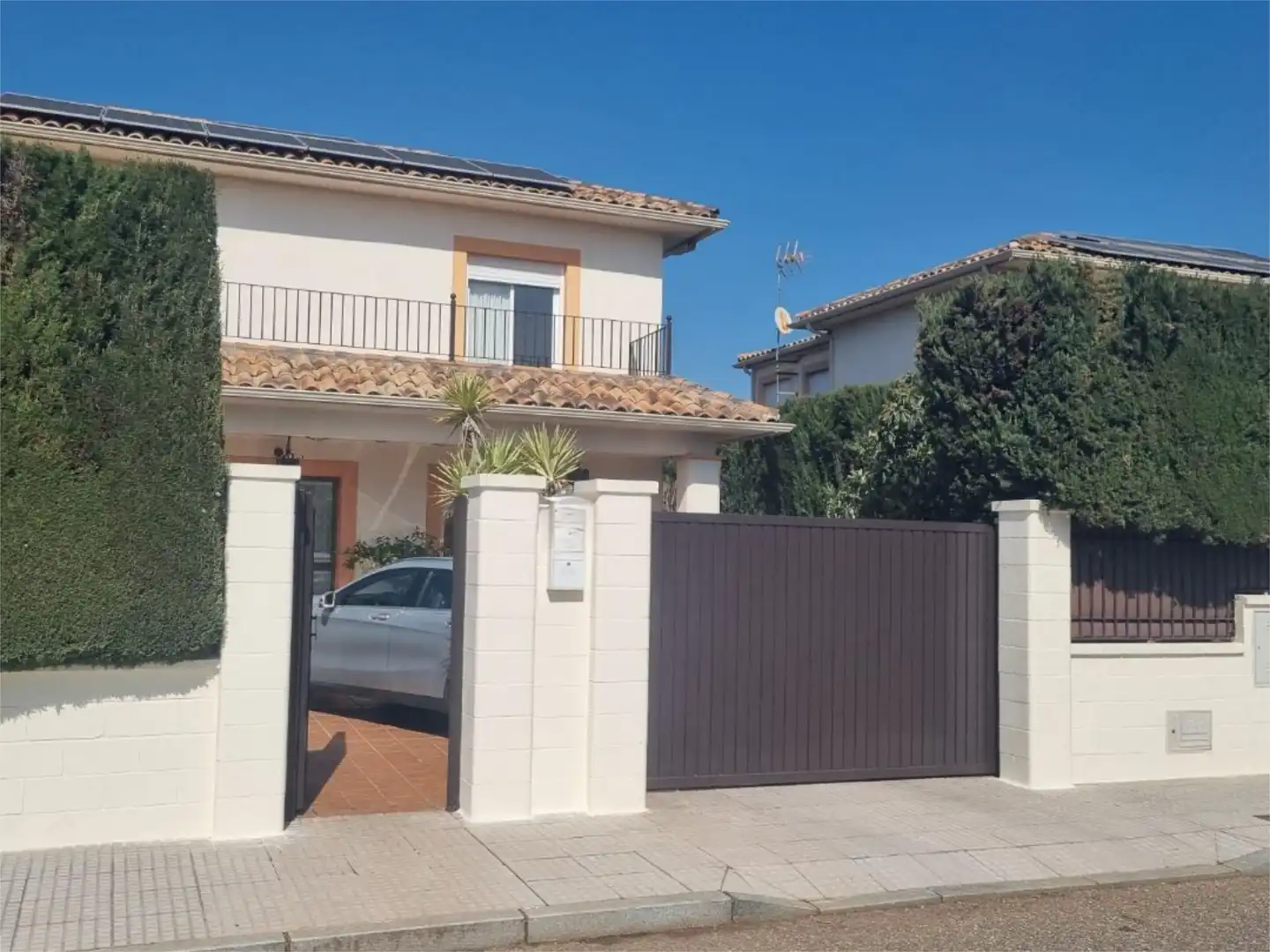 Wohnung zum Verkauf in Calle Maestra Dońa Remedios Alba Rangel, 6, Encinarejo de Córdoba Außenansicht von Wohnung zum Verkauf in Córdoba mit Privatgarten, Terrasse und Abstellraum