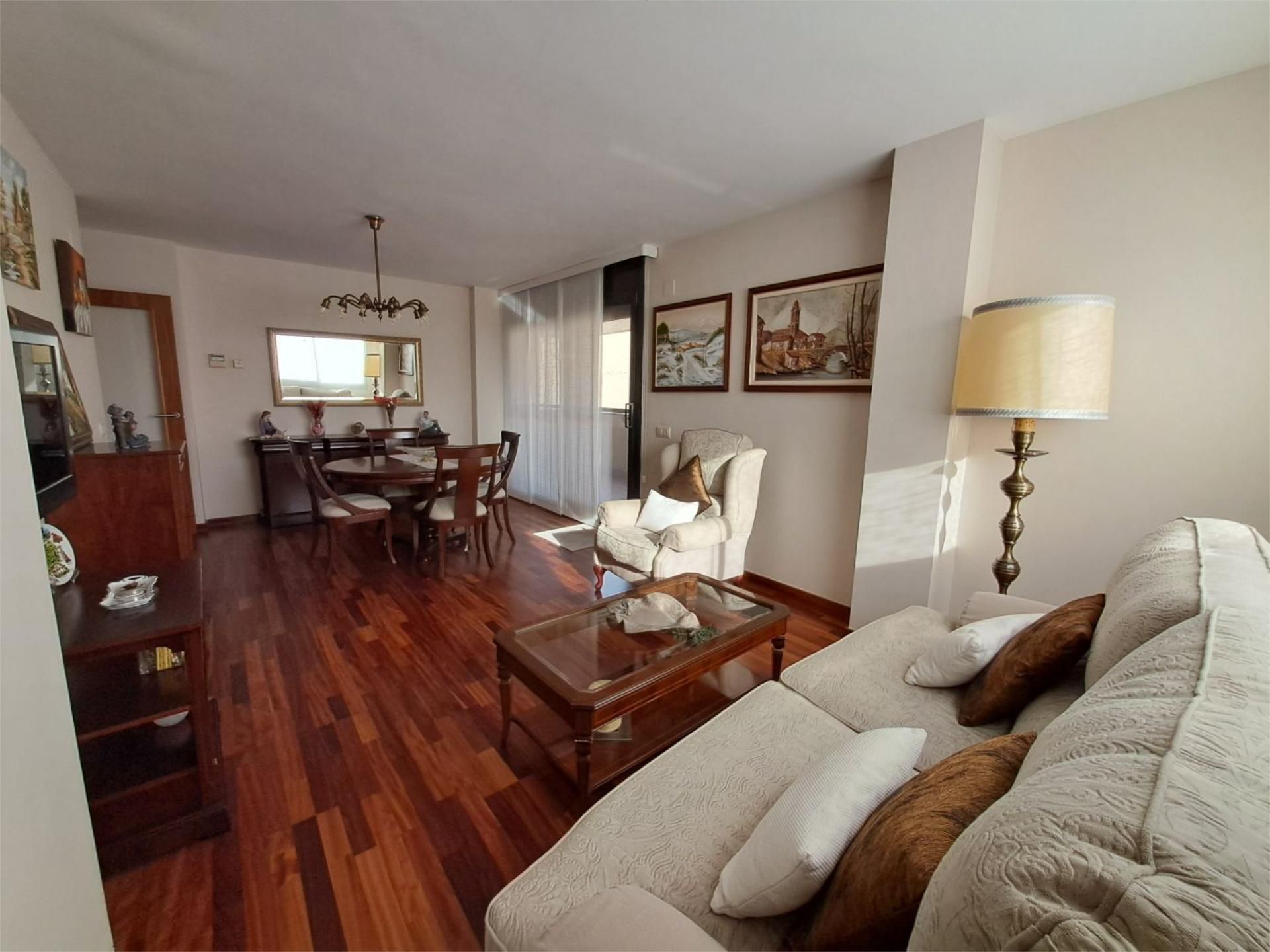 Wohnzimmer von Wohnung zum Verkauf in Esplugues de Llobregat mit Klimaanlage, Terrasse und Balkon