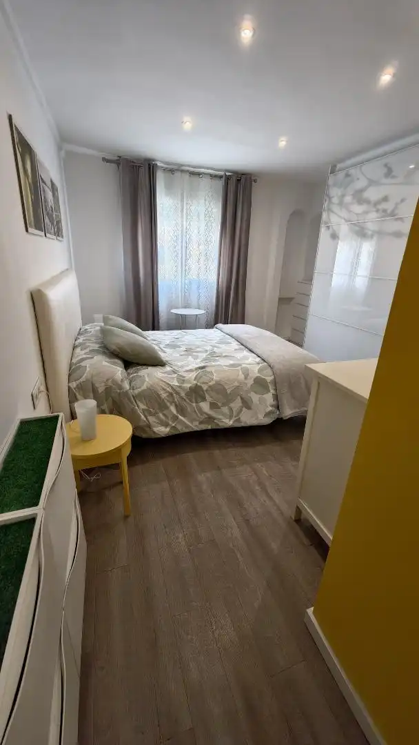 Flat for sale in Calle Pintor Zuloaga, 22, Paseo Marítimo - San José - La Laguna Bedroom of Flat for sale in Cádiz Capital