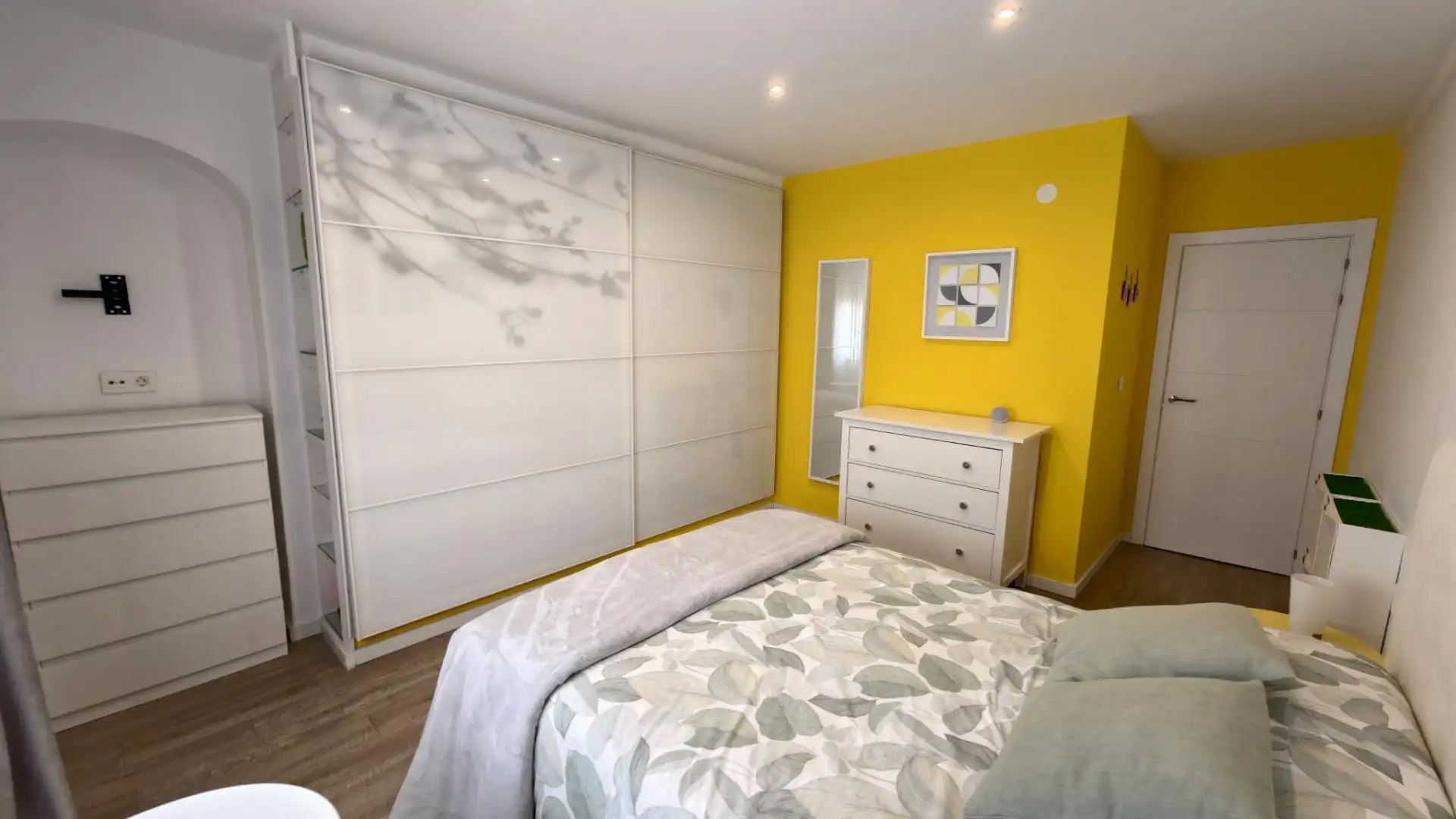 Flat for sale in Calle Pintor Zuloaga, 22, Paseo Marítimo - San José - La Laguna Bedroom of Flat for sale in Cádiz Capital