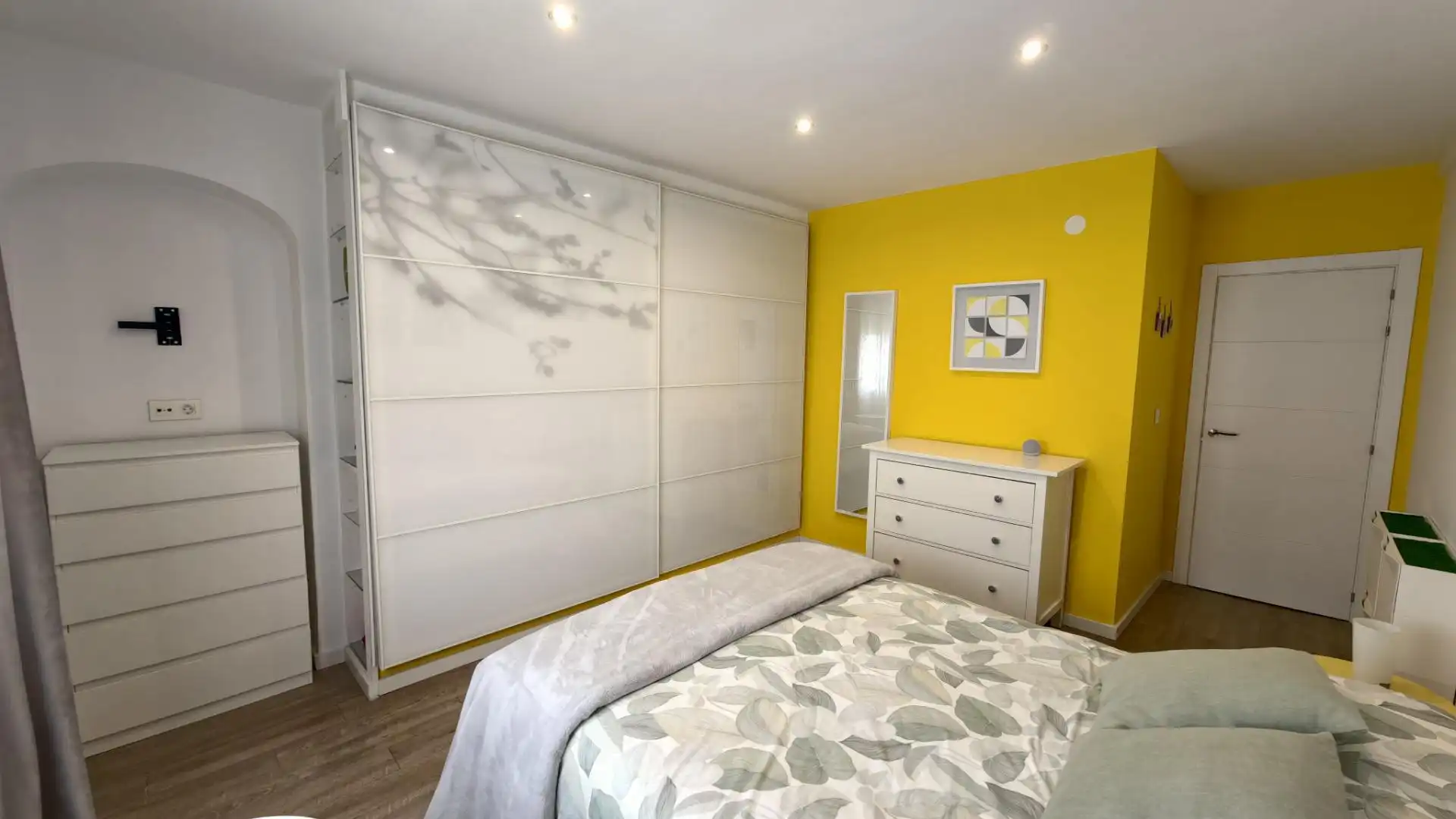 Flat for sale in Calle Pintor Zuloaga, 22, Paseo Marítimo - San José - La Laguna Bedroom of Flat for sale in Cádiz Capital