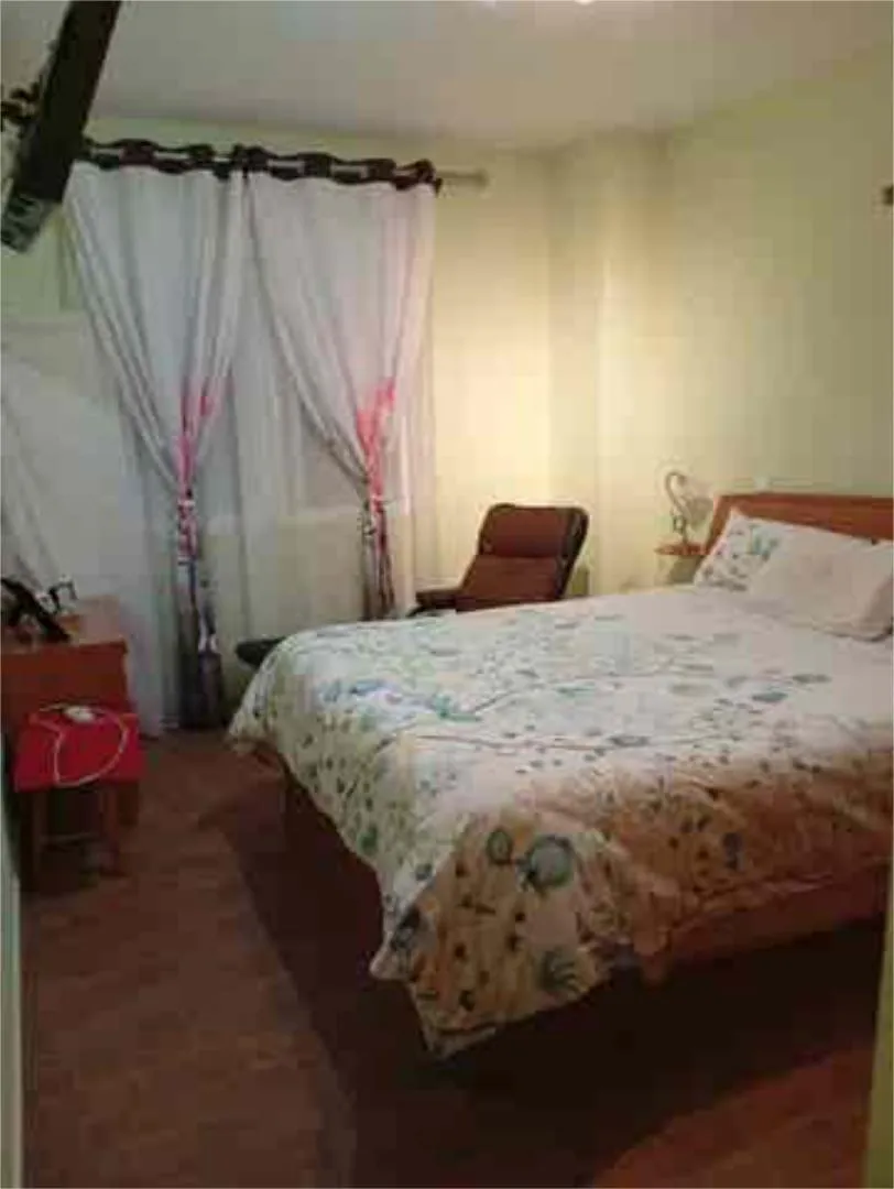 Dormitori de Casa adosada en venda en Pozuelo del Rey amb Terrassa