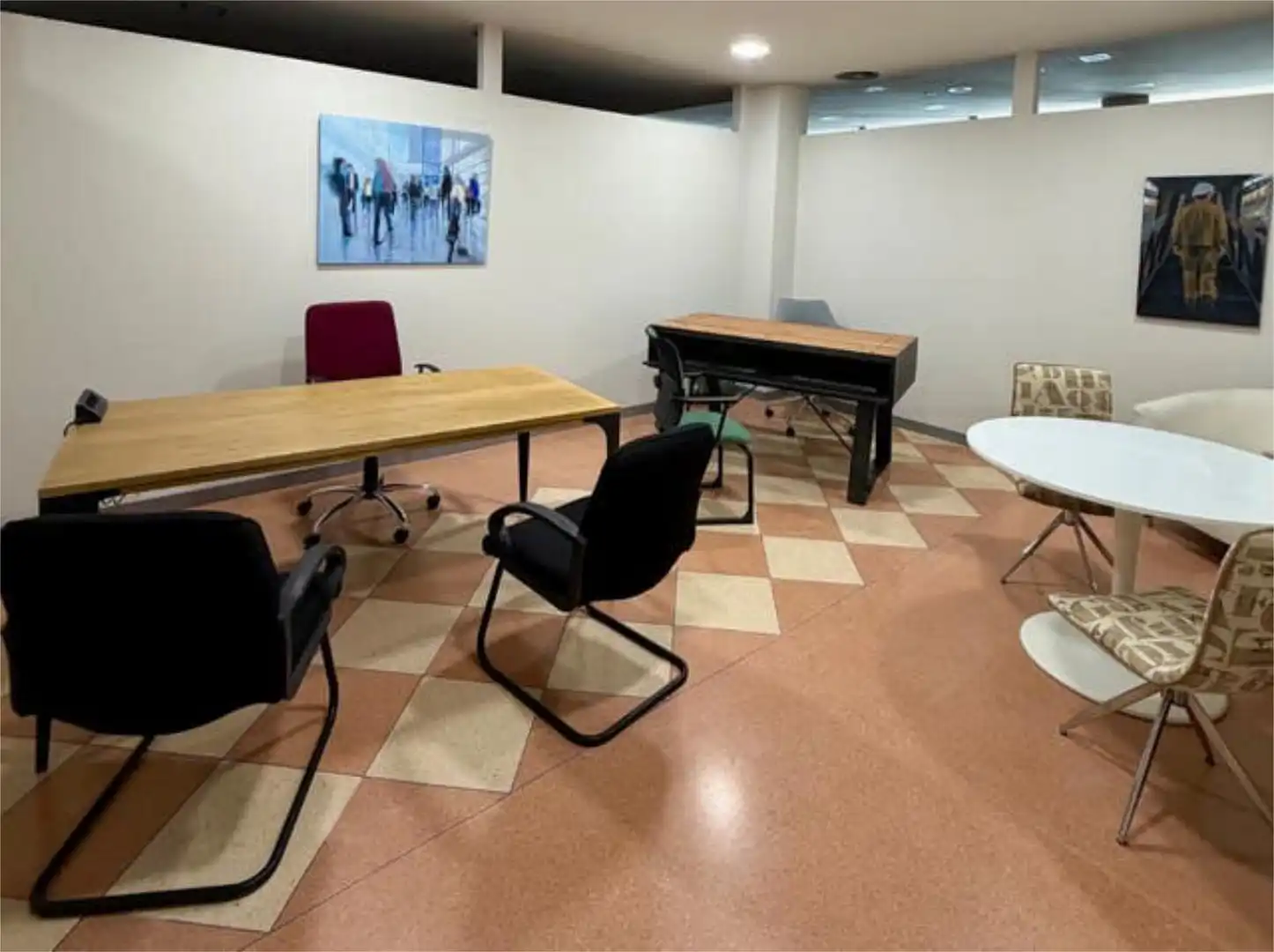 Oficina de alquiler en Cerdeño - El Palais - Mercadín Oficina de alquiler en Oviedo con Aire acondicionado