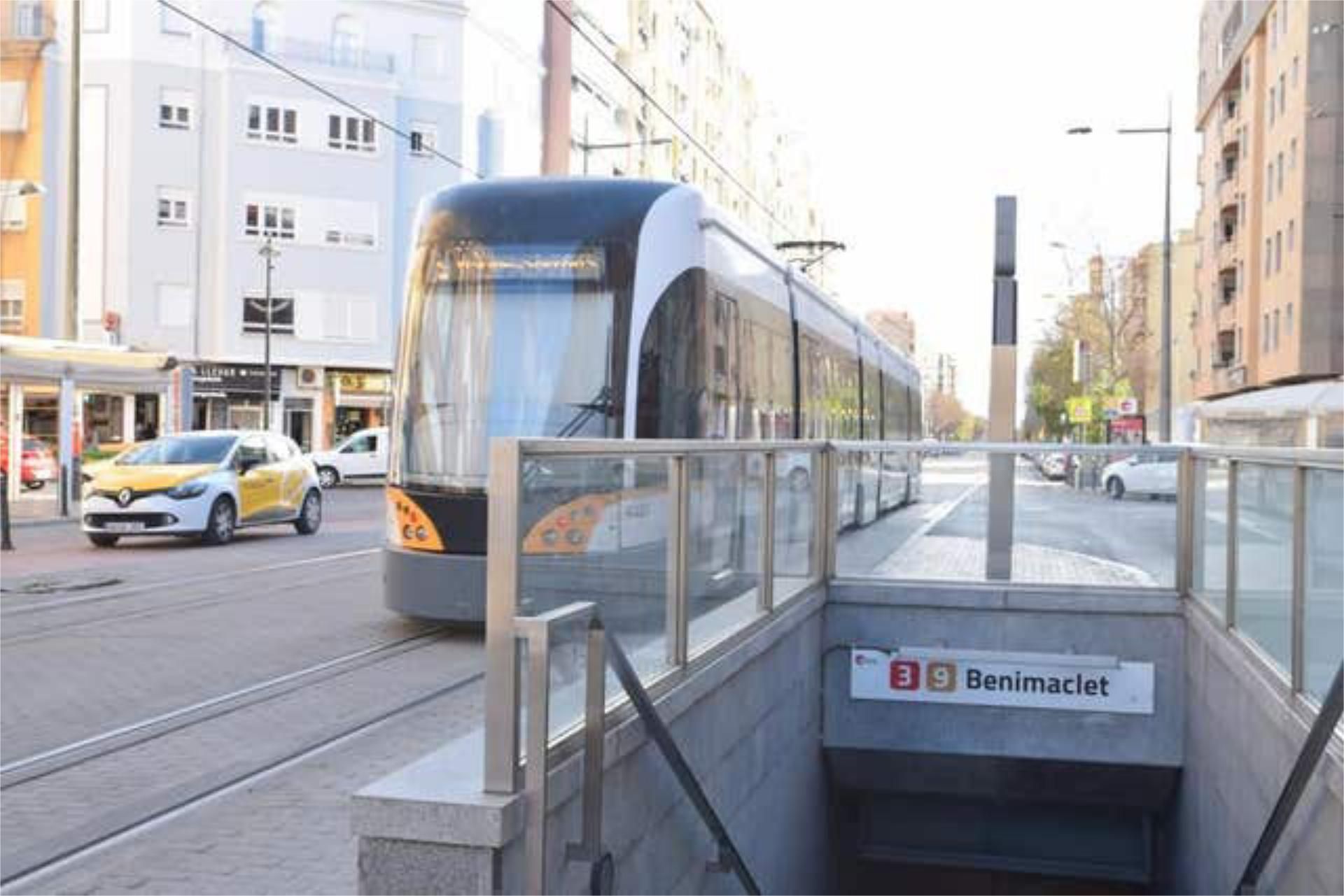 Pis en venda a Barrio de Benimaclet Vista exterior de Pis en venda en Valencia Capital amb Calefacció