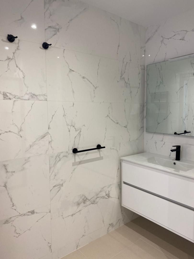 Bathroom of Flat for rent in  Zaragoza Capital  with Air Conditioner, Heating and Furnished