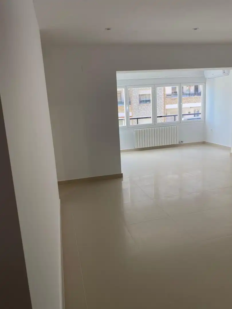 Piso de alquiler en Avenida del Tenor Fleta, 34, Barrio de San José Piso de alquiler en Zaragoza con Aire acondicionado, Calefacción y Amueblado