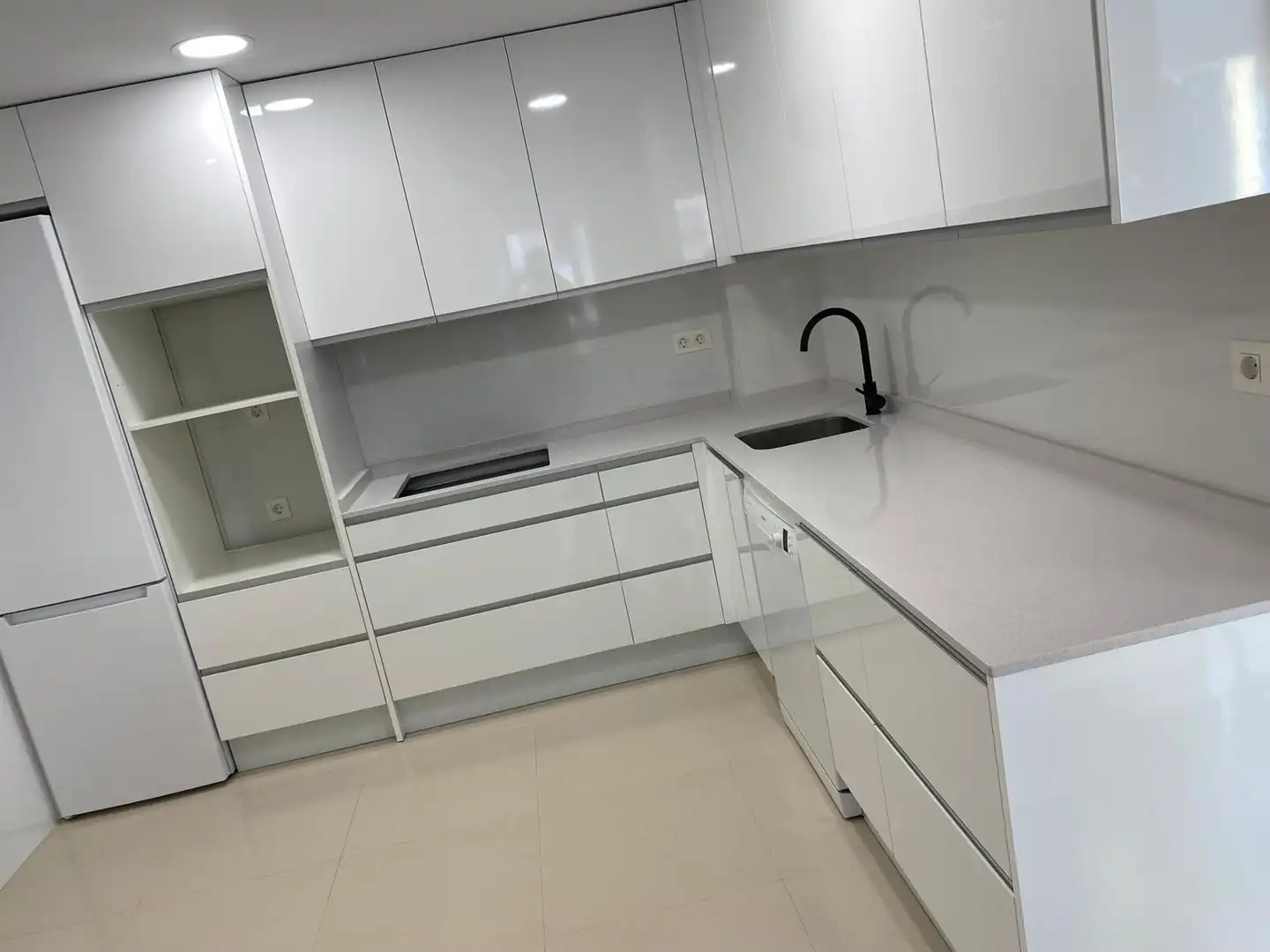 Piso de alquiler en Avenida del Tenor Fleta, 34, Barrio de San José Piso de alquiler en Avenida del Tenor Fleta, 34, Barrio de San José