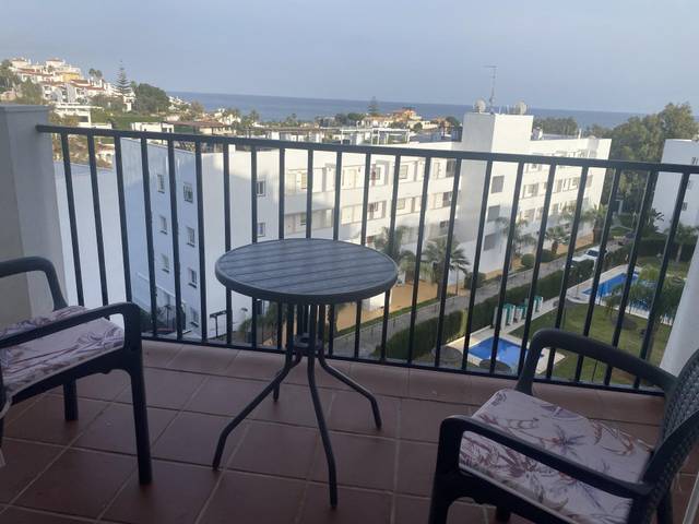 Piso en Alquiler en Calle Geranio, 33 en Riviera del Sol