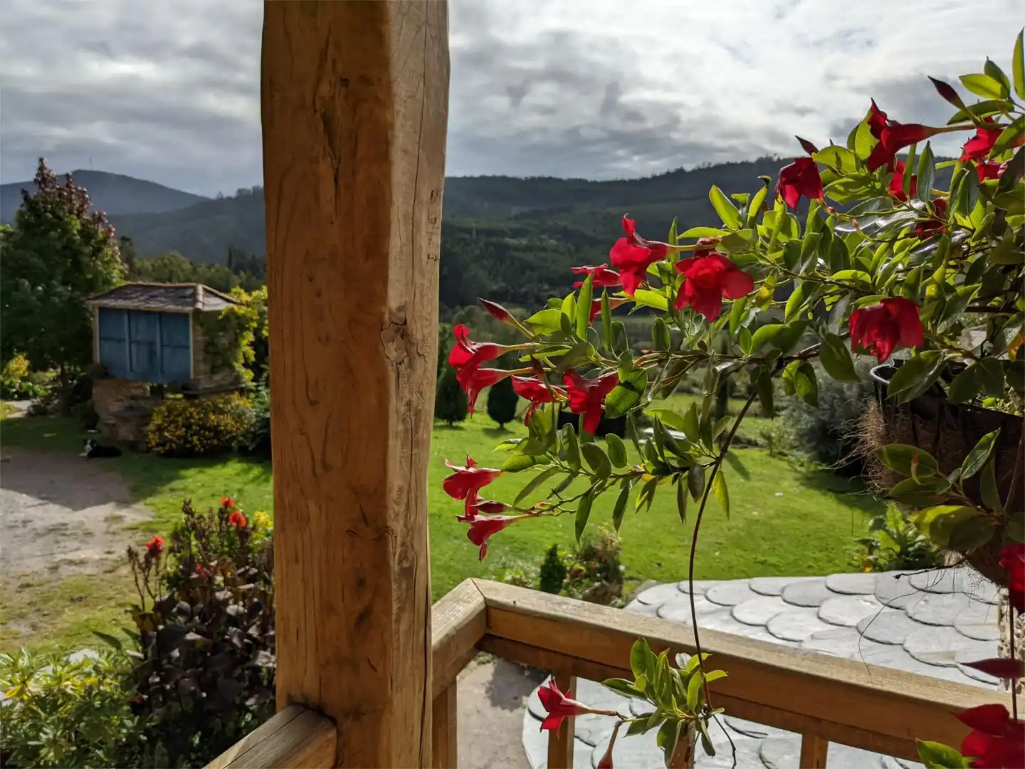 Jardí de Casa o xalet en venda en Ortigueira amb Terrassa i Balcó
