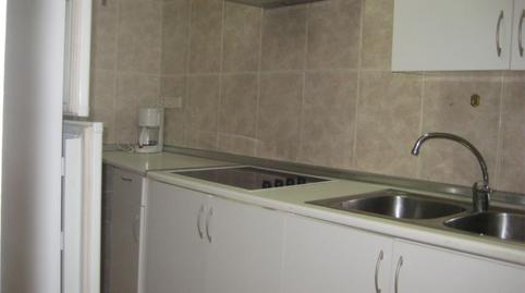 Foto 4 de Piso de alquiler en Avinguda de Pau Clarís, 34, La Seu d'Urgell, Lleida