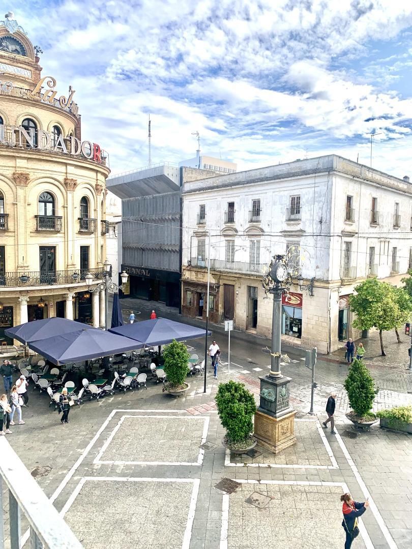 Exterior view of Flat for rent in Jerez de la Frontera  with Air Conditioner, Heating and Parquet flooring