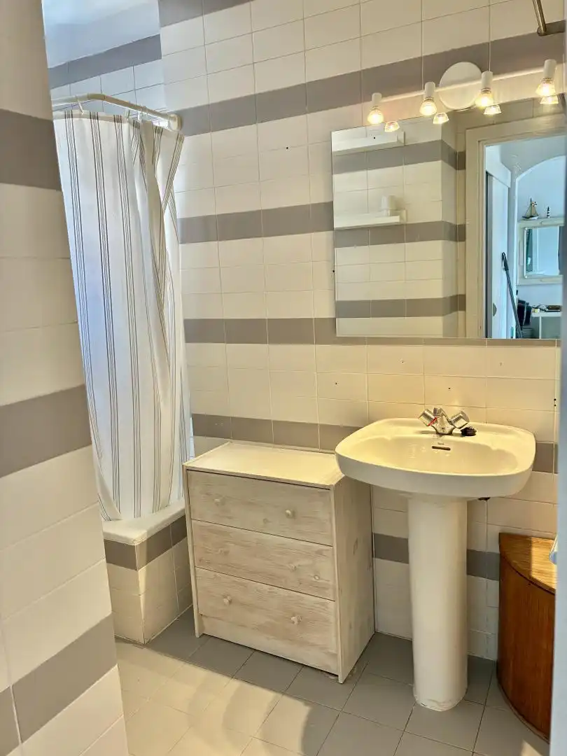 Flat for rent in Calle Goleta, 38, El Manantial Bathroom of Flat for rent in El Puerto de Santa María with Terrace, Furnished and Community parking