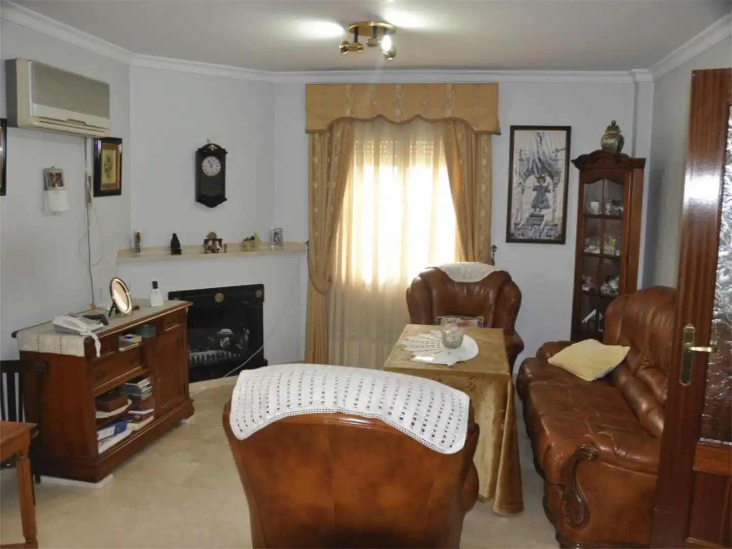 Piso en venta en Calle Infanta Elena, 10, Isla Mayor Sala de estar de Piso en venta en Isla Mayor con Aire acondicionado, Calefacción y Jardín privado