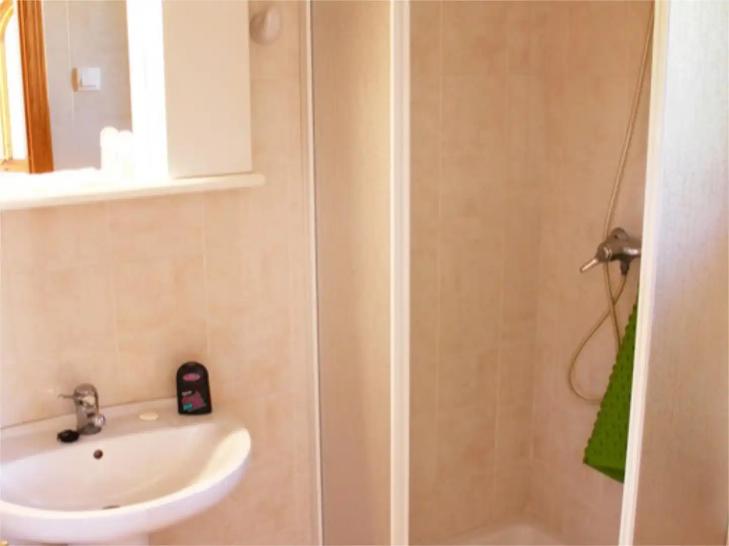 Baño de Casa o chalet de alquiler en Els Poblets con Calefacción, Jardín privado y Terraza