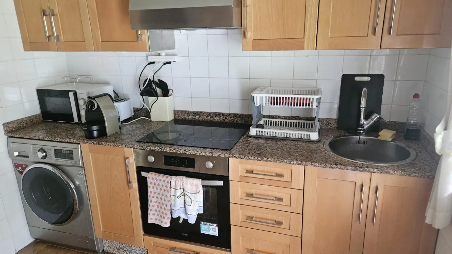 Küche von Wohnung zur untervermieten in Torrelavega  mit Heizung, Parkett und Terrasse