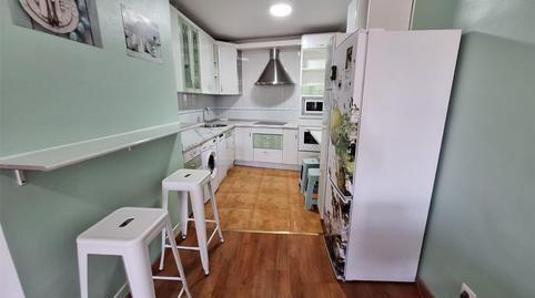 Foto 3 de Piso en venta en Calle Porma, 13, Villaquilambre, León