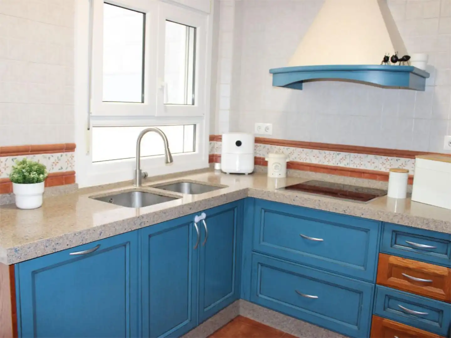 Cocina de Casa adosada en venta en Vélez-Málaga con Terraza y Balcón
