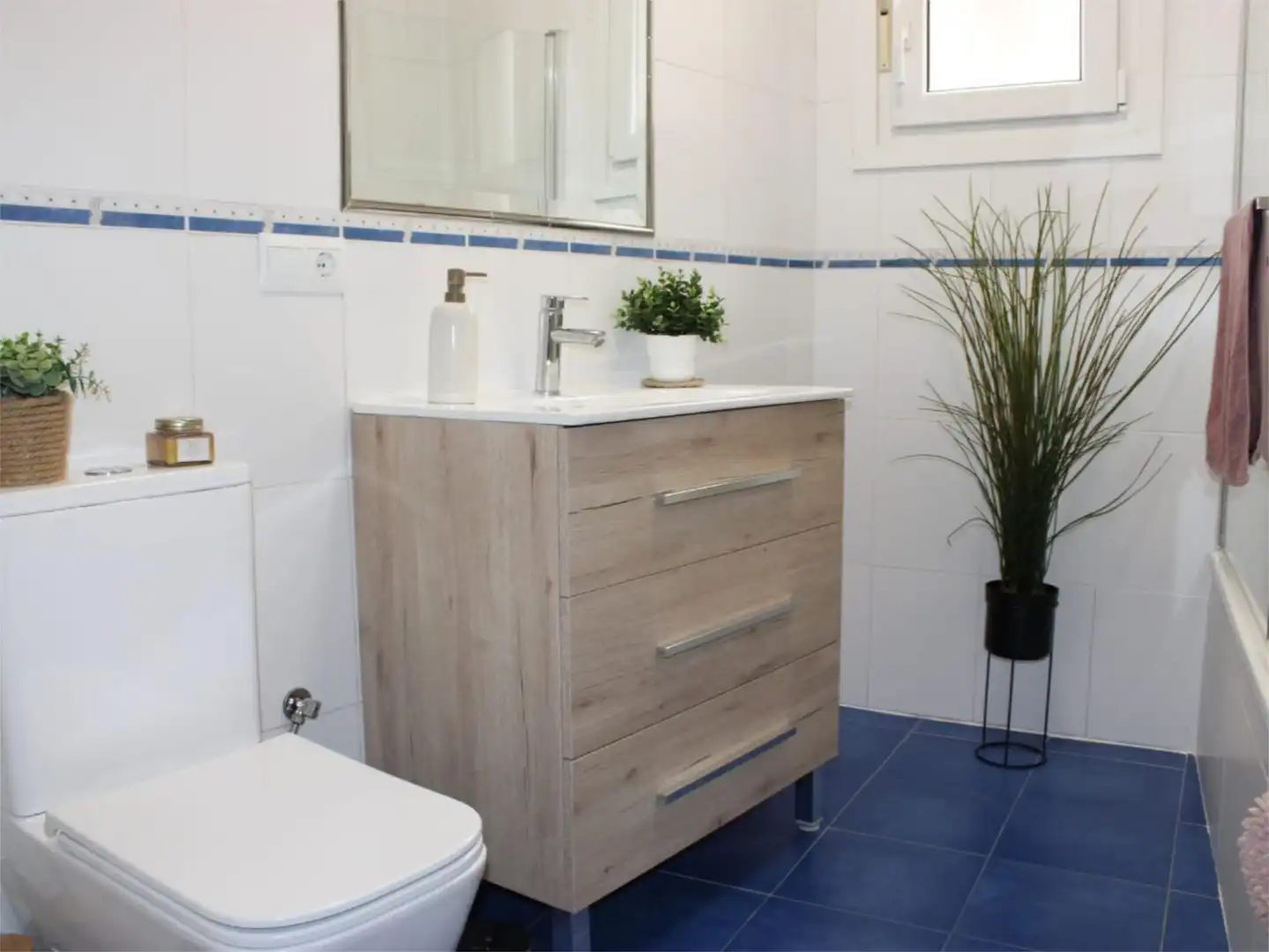 Baño de Casa adosada en venta en Vélez-Málaga con Terraza y Balcón