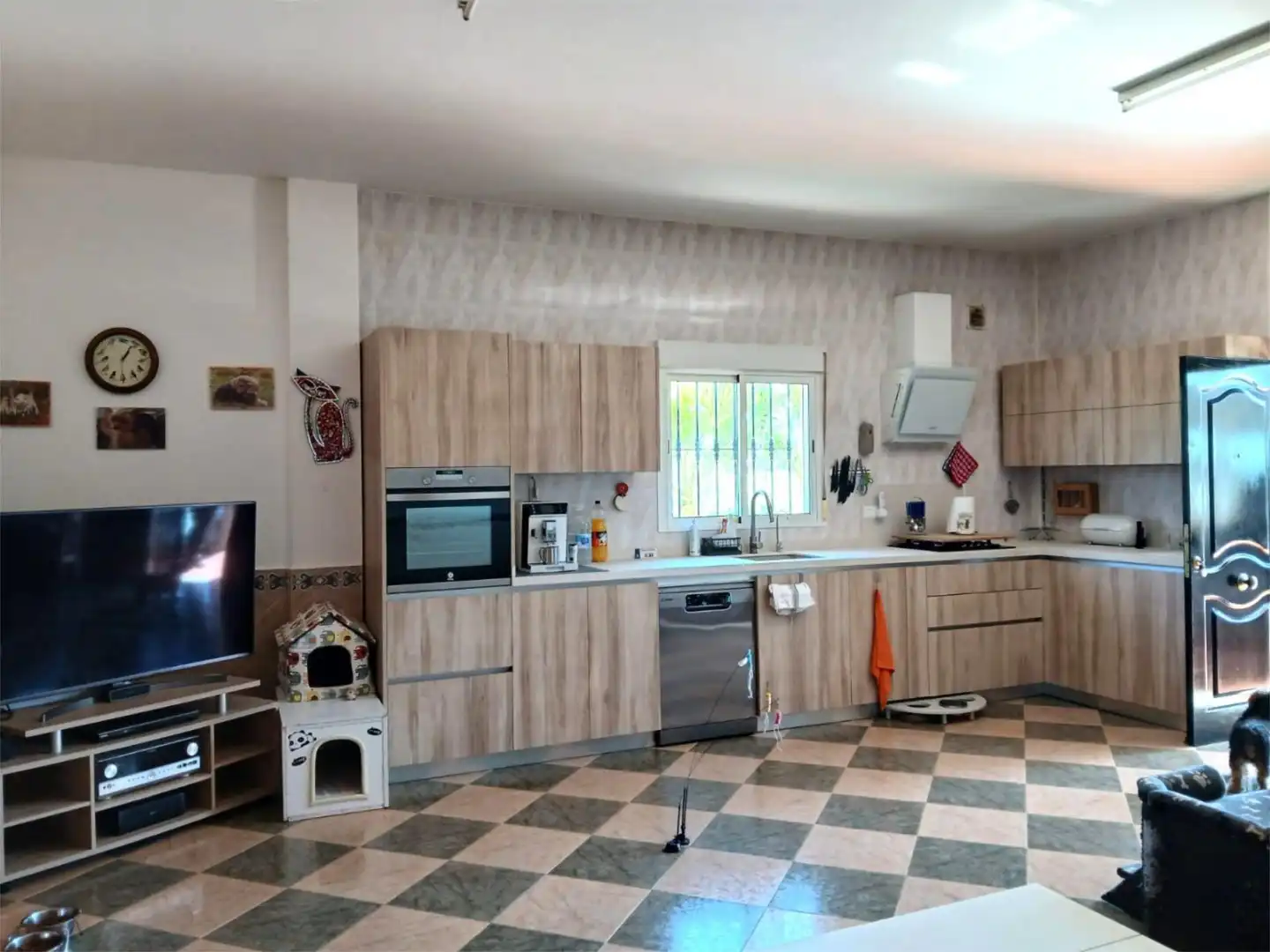 Küche von Wohnung zum Verkauf in Vélez-Málaga mit Privatgarten, Terrasse und Abstellraum