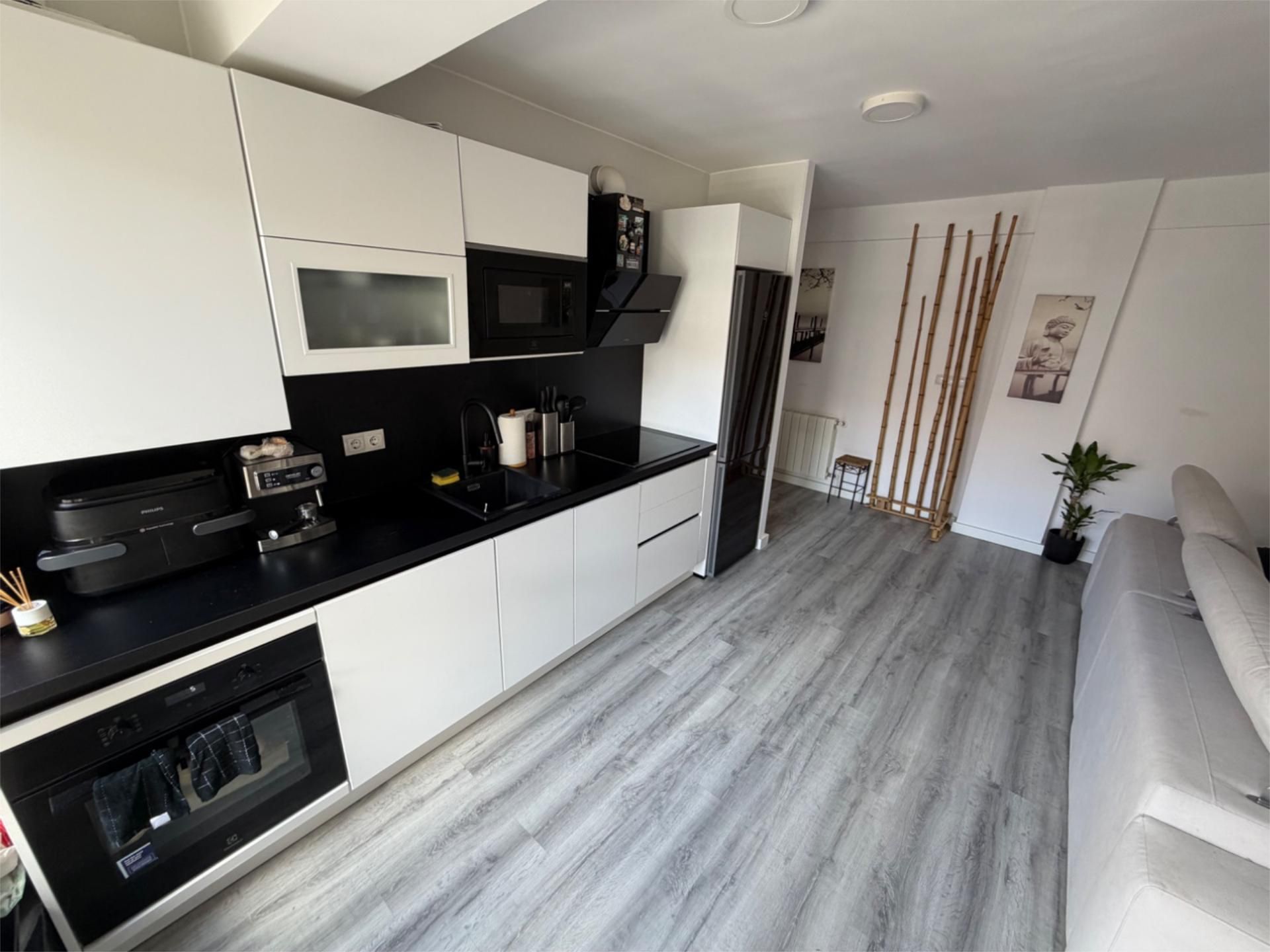 Piso en venta en Avenida de Bilbao, 87, Muriedas Cocina de Piso en venta en Camargo