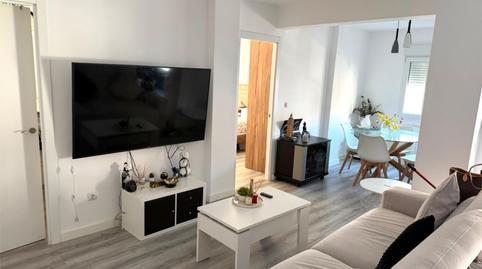 Foto 3 de Piso en venta en Avenida de Bilbao, 87, Muriedas, Camargo