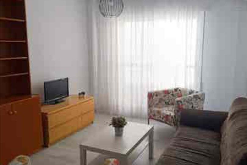 Piso de alquiler en Plaza de Toros, Jerez de la Frontera - imagen 1 Foto 1 de Piso de alquiler en Plaza de Toros, Jerez de la Frontera