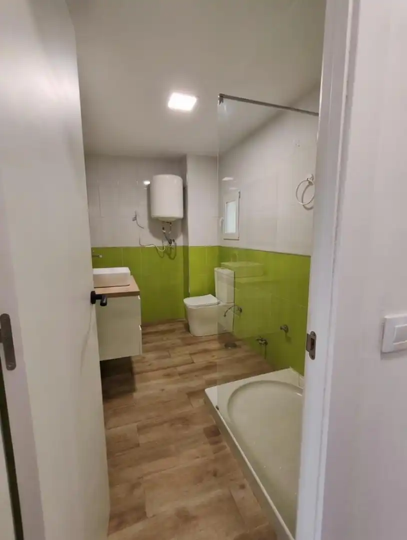 Baño de Piso en venta en Ibi con Aire acondicionado, Calefacción y Parquet