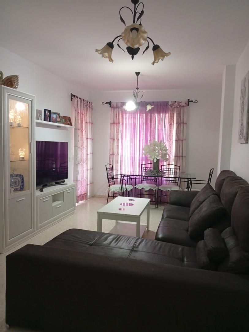 Living room of Flat for sale in Algeciras  with Terrace, Storage room and Washing machine