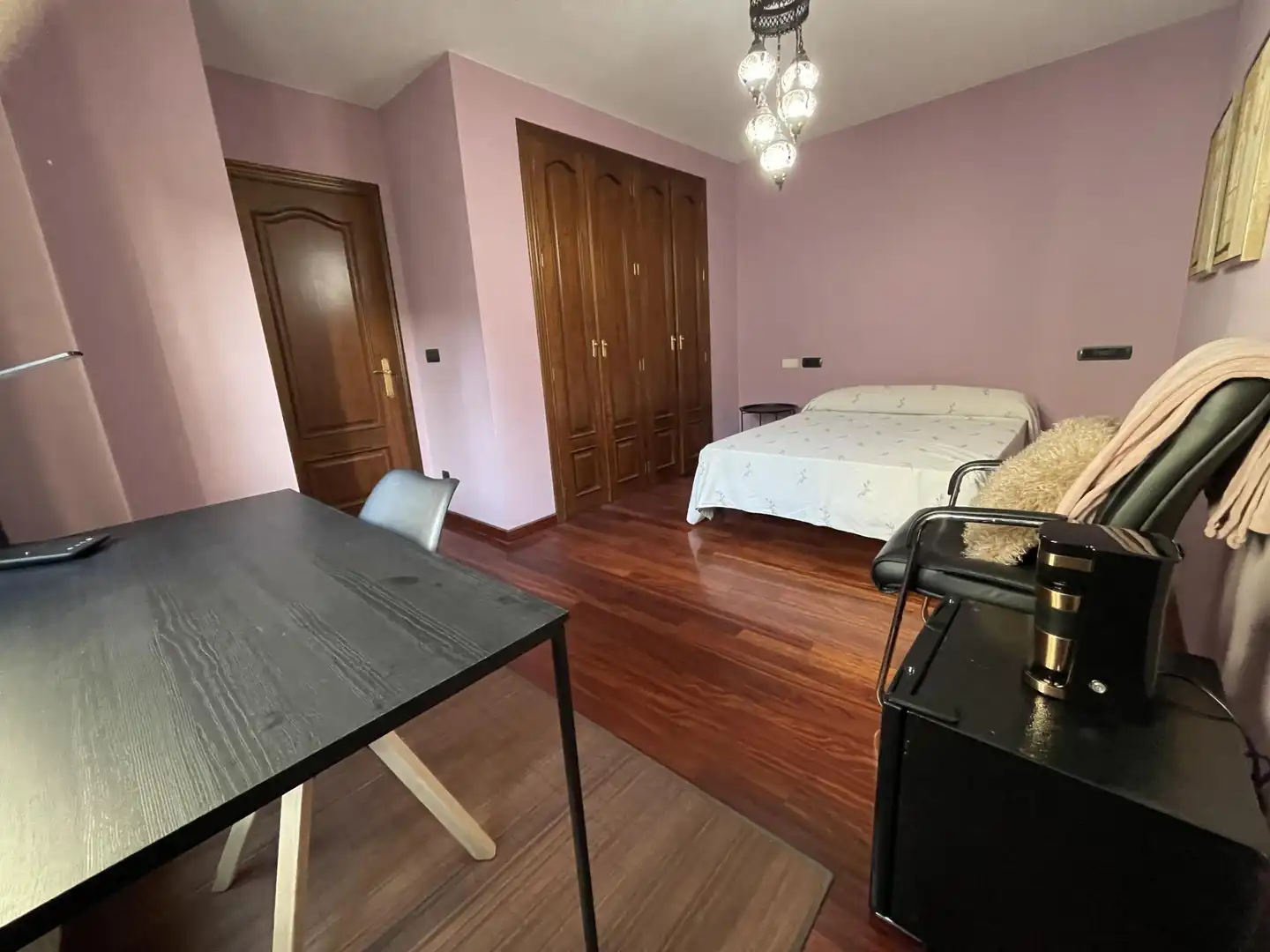 Zimmer in Ronda da Muralla, 148, Recatelo - O Carme Schlafzimmer von Wohnung zur untervermieten in Lugo mit Möbliert und Video-Gegensprechanlage