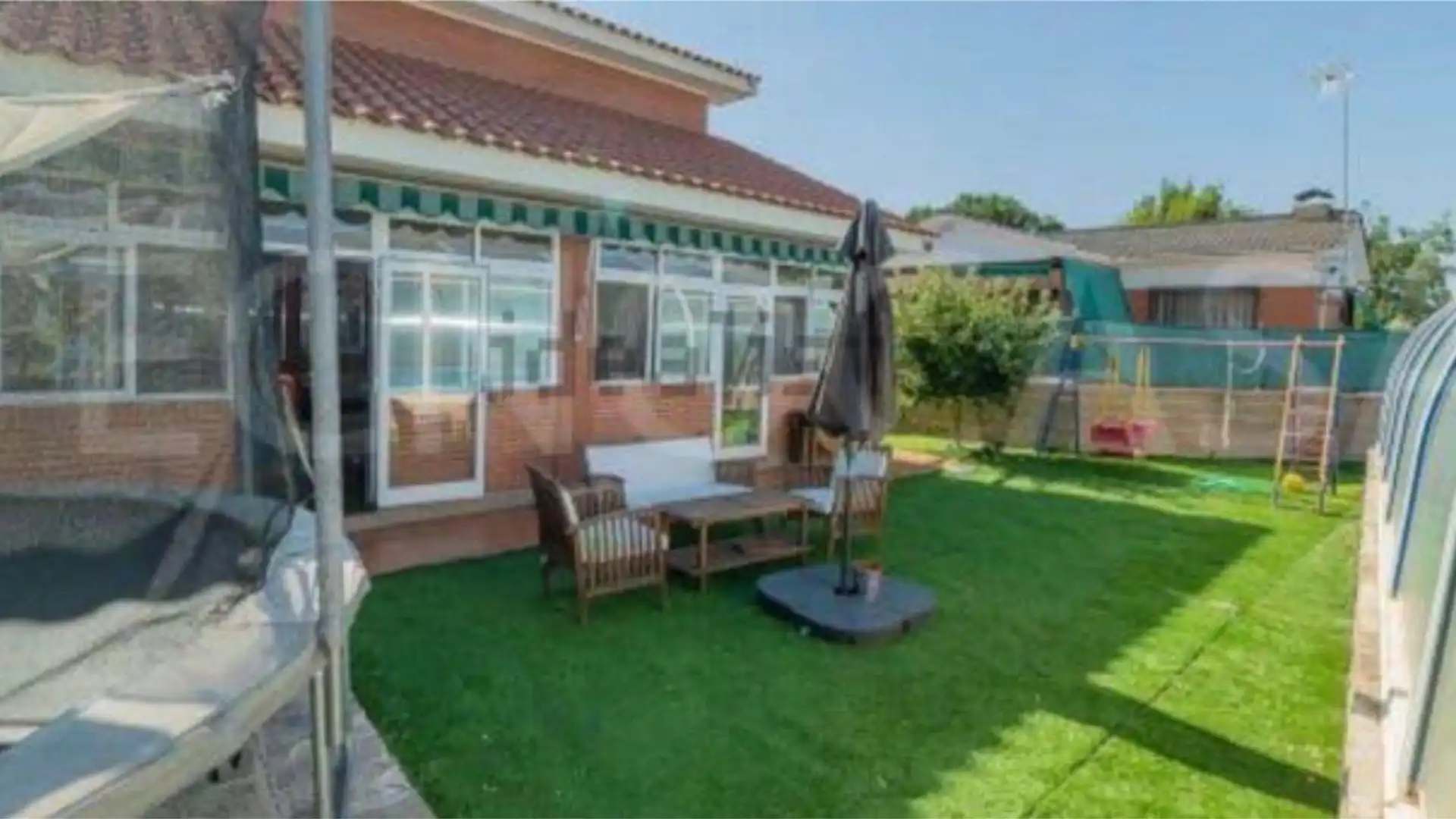 Einfamilien-Reihenhaus zum Verkauf in Serranillos del Valle