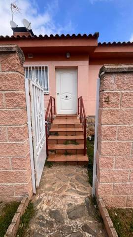 Casa-chalet en Venta en Avenida del Robledal, 30 en Loranca de Tajuña