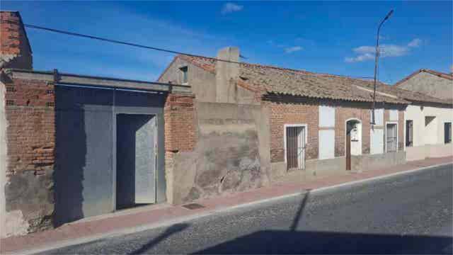 Casa-chalet en Venta en Santiuste de San Juan Bautista