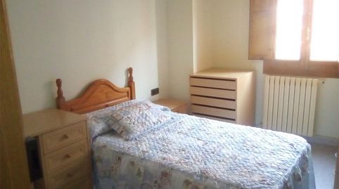 Habitación en Calle de Monzón, 4, Barrio Torrero, Zaragoza Capital - imagen 5 Foto 5 de Habitación en Calle de Monzón, 4, Barrio Torrero, Zaragoza Capital