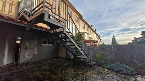 Foto 3 de Casa adosada en venta en Calle Donde Nace el Agua, 63, Golmayo, Soria