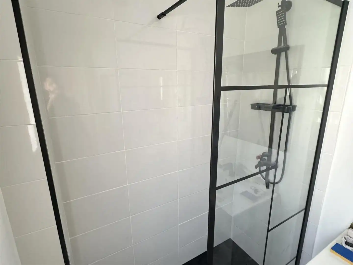 Piso en venta en Calle Cabecillo de Martín Sánchez, 56, Valverde del Camino Baño de Piso en venta en Valverde del Camino con Aire acondicionado, Terraza y Balcón