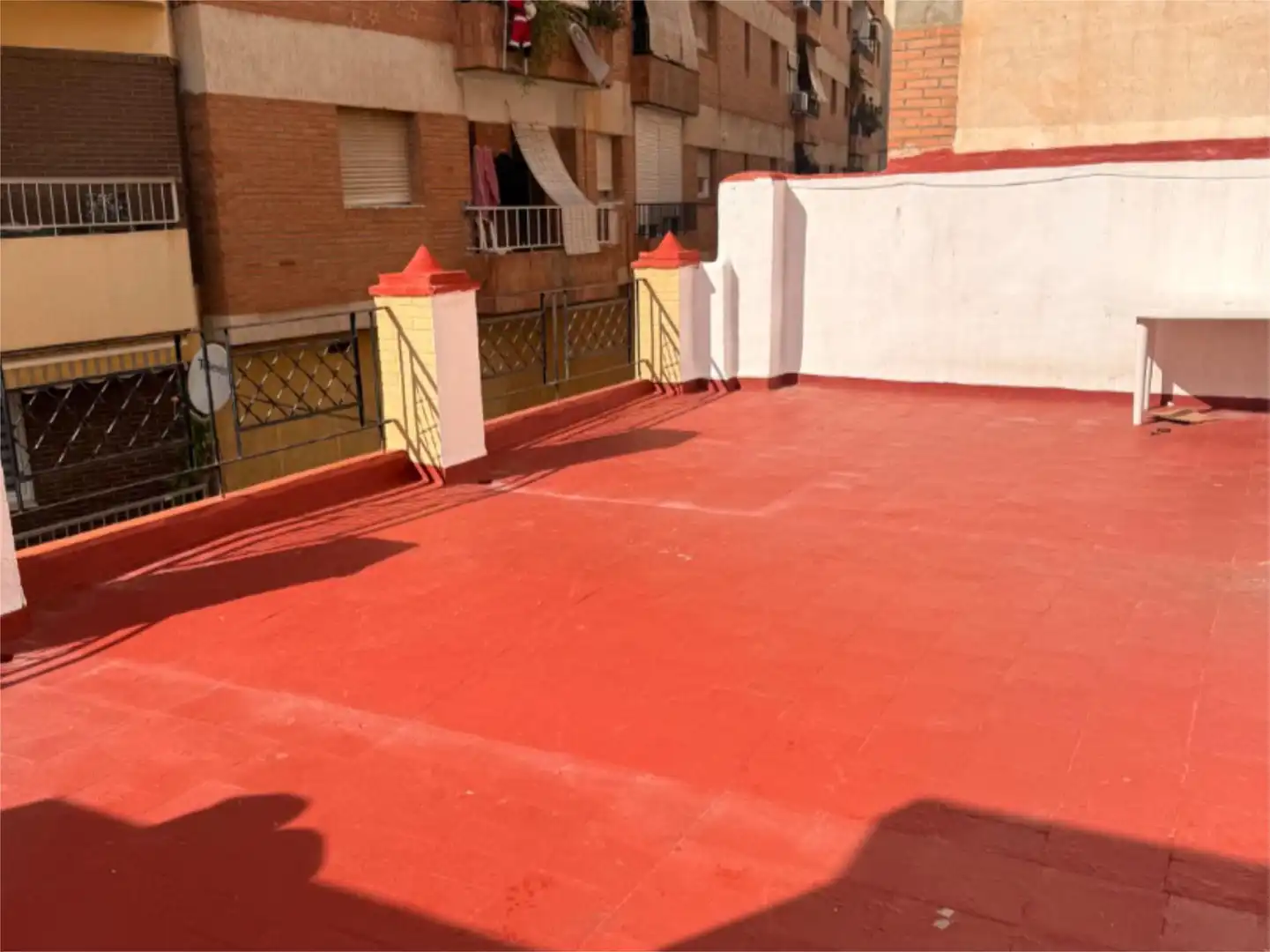 Casa adosada en venta en Calle Francisco Pérez García, 5, Motril ciudad Vista exterior de Casa adosada en venta en Motril con Terraza y Balcón