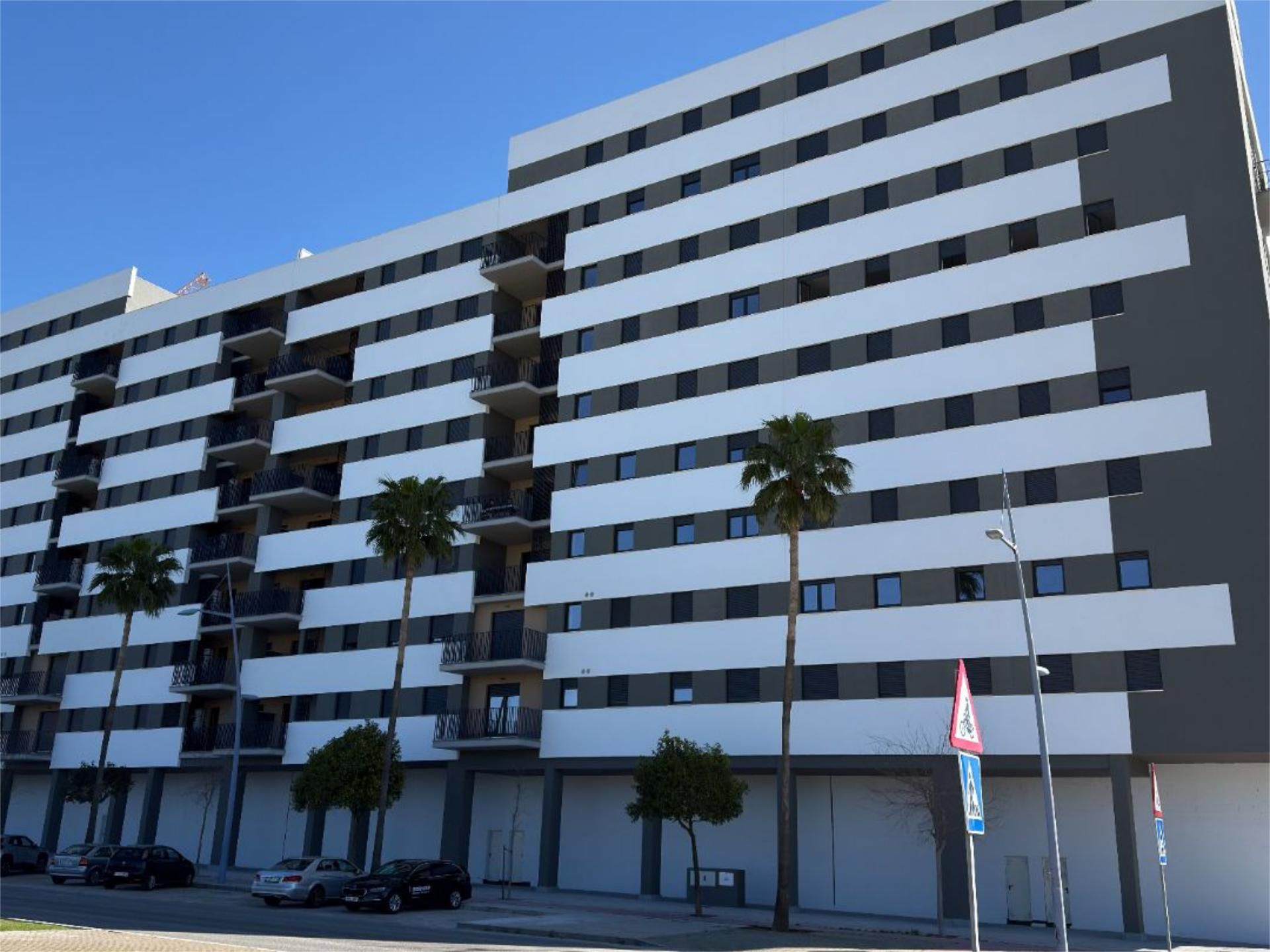 Exterior view of Flat for rent in Dos Hermanas  with Air Conditioner, Heating and Private garden