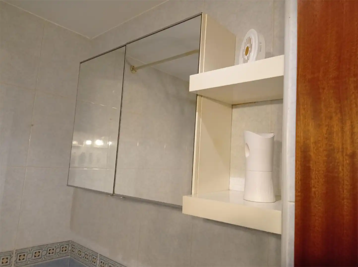 Badezimmer von Wohnungen zum Verkauf in Castrillón mit Heizung, Parkett und Abstellraum